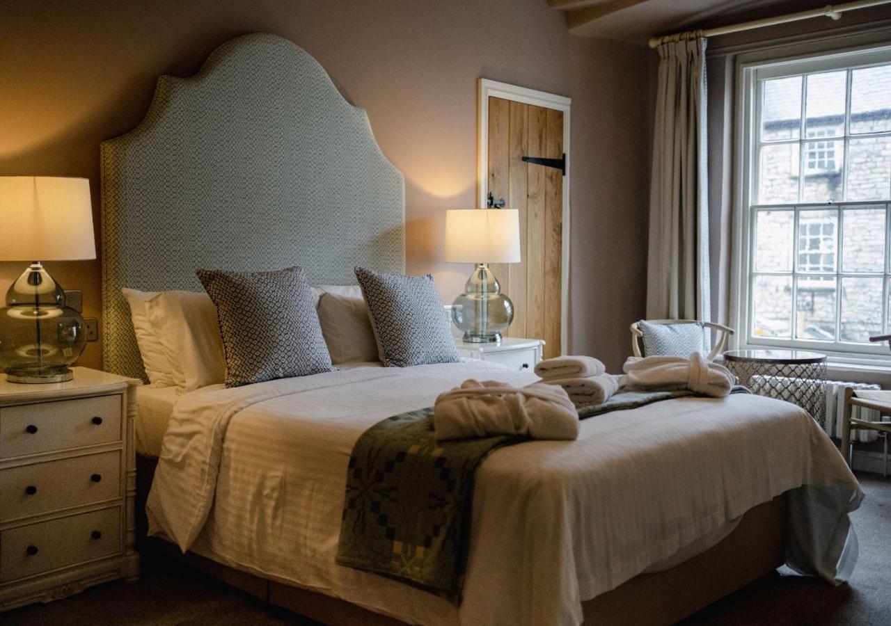 The Bear, Cowbridge Hotel Ngoại thất bức ảnh